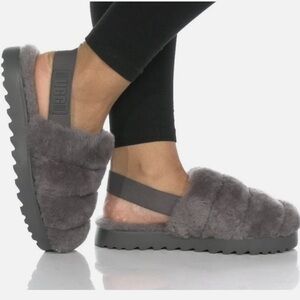 UGG Super Fluff Slippers in Charcoal